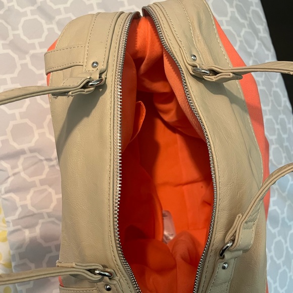 Forever 21 - coral pink large purse - Picture 3 of 3